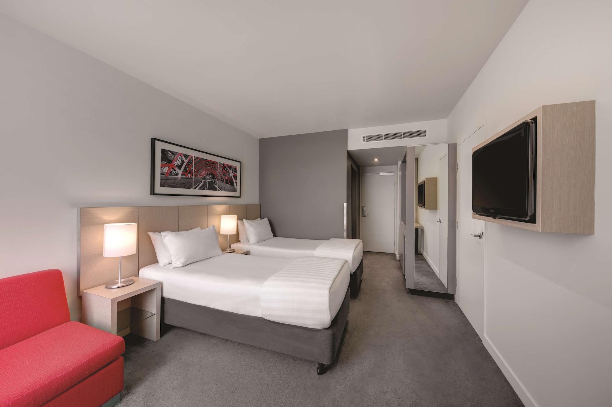 Travelodge Hotel Melbourne Docklands Kültér fotó