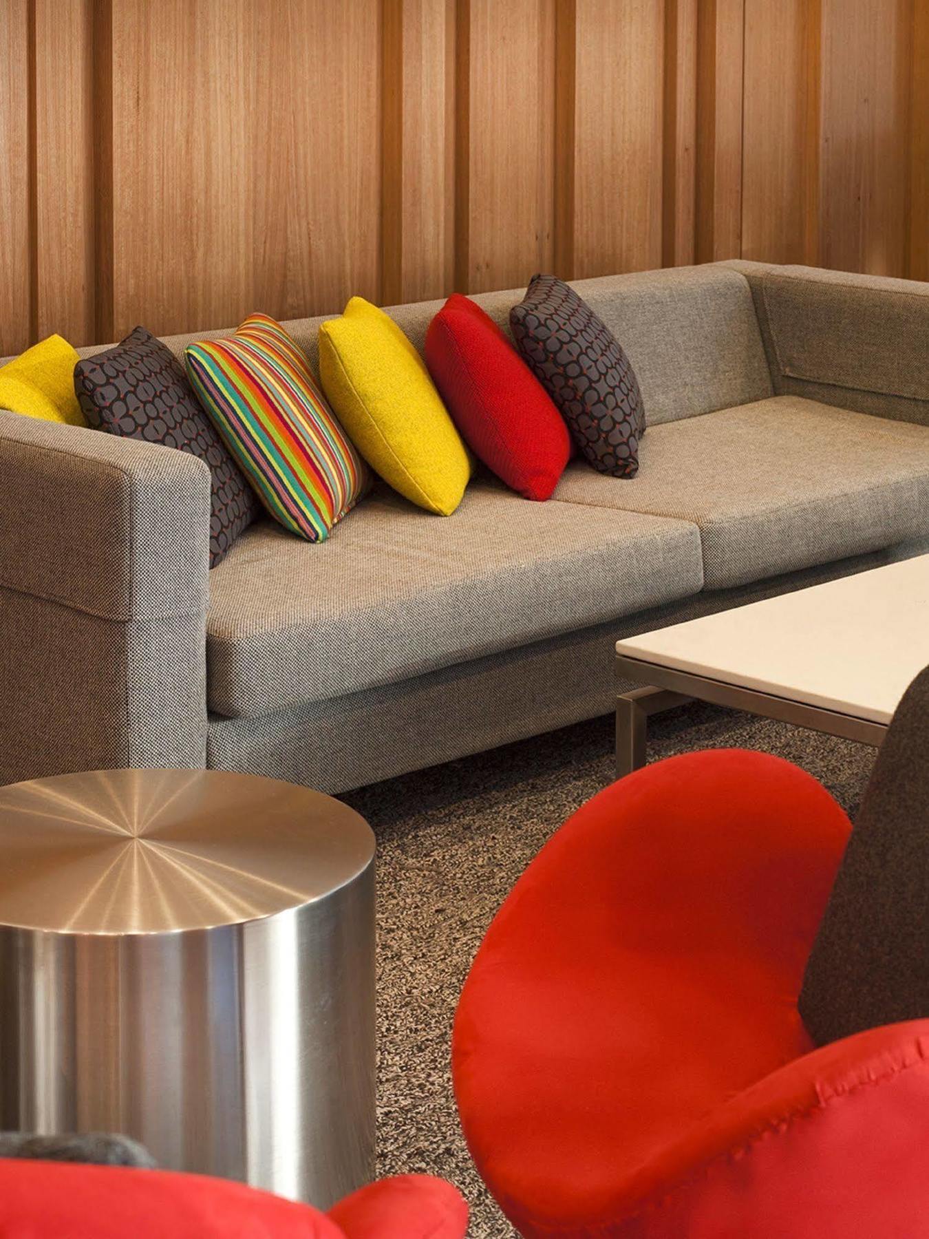 Travelodge Hotel Melbourne Docklands Kültér fotó