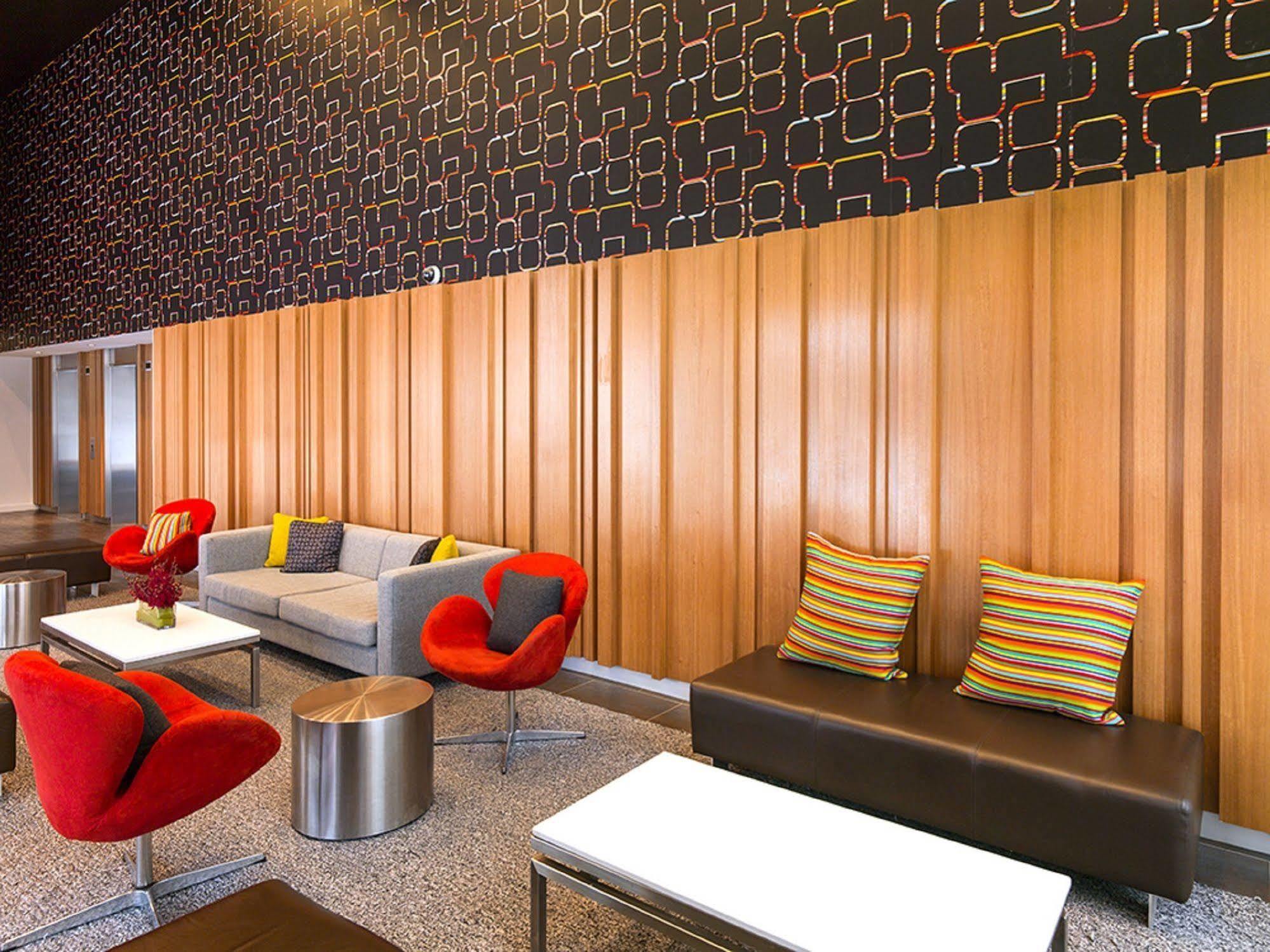 Travelodge Hotel Melbourne Docklands Kültér fotó